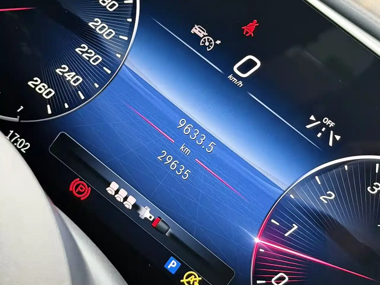 Mercedes-Benz C-Class 2024 C 260 L Sport фото 8