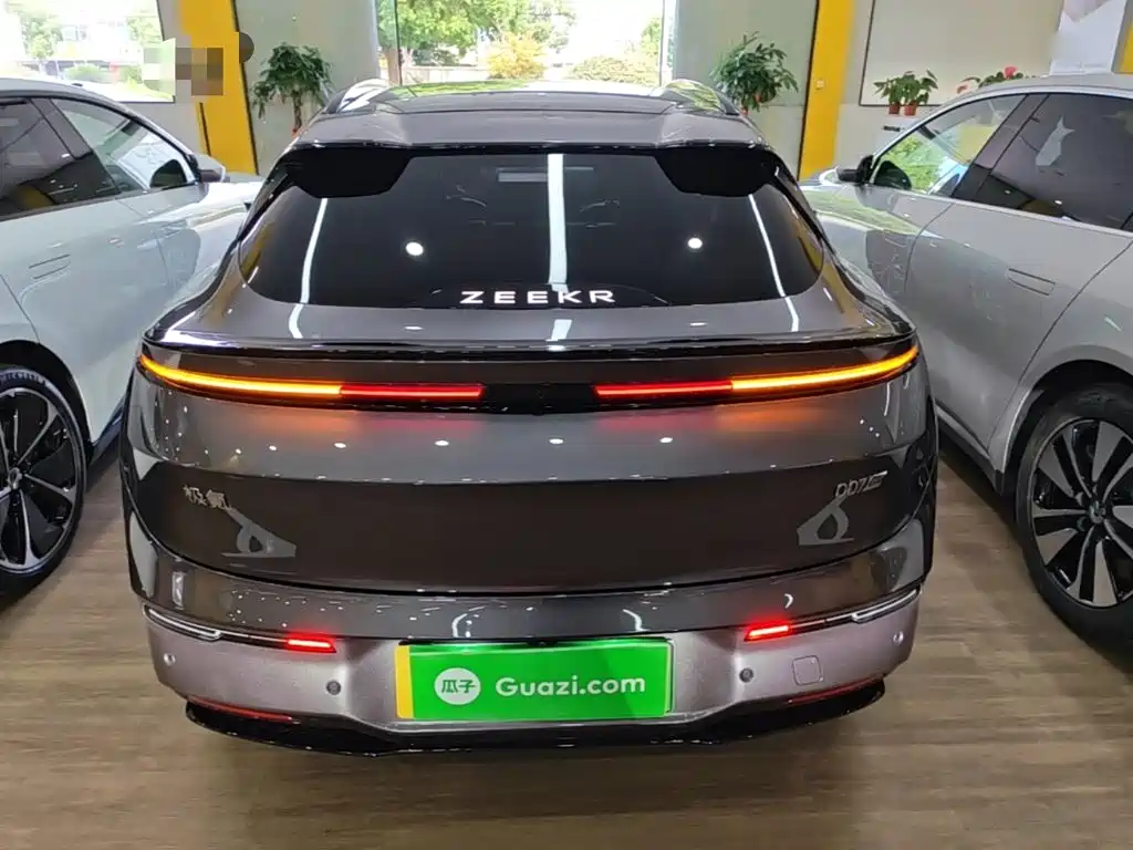 Фото 6 - ZEEKR 007GT