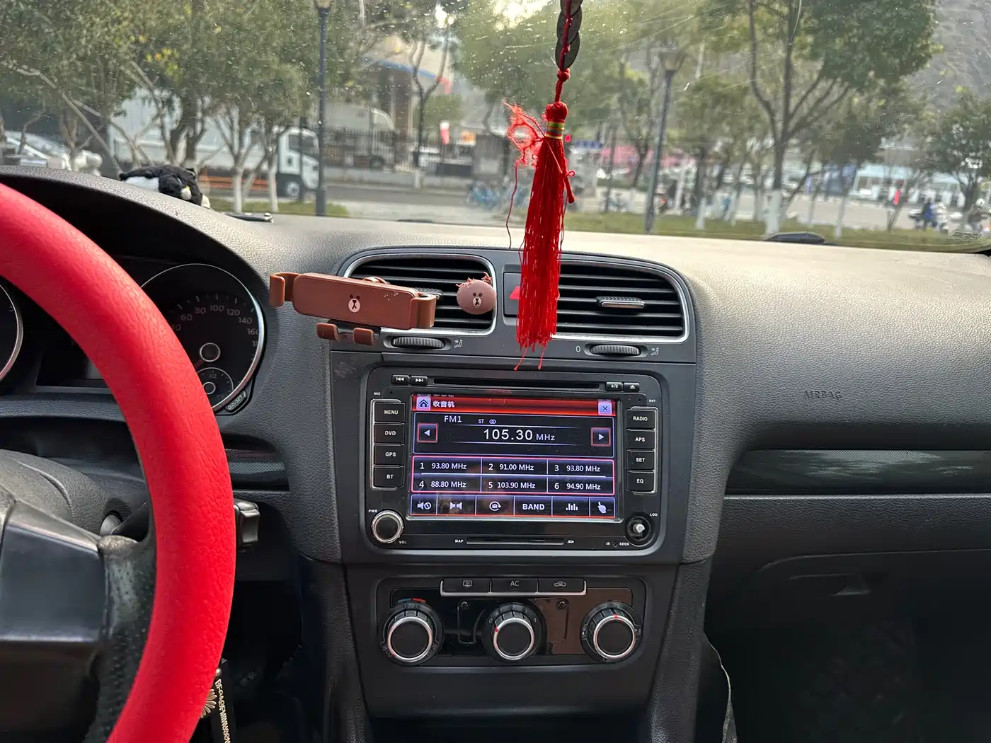 Volkswagen Golf 2010 1.4TSI Auto Comfort фото 11