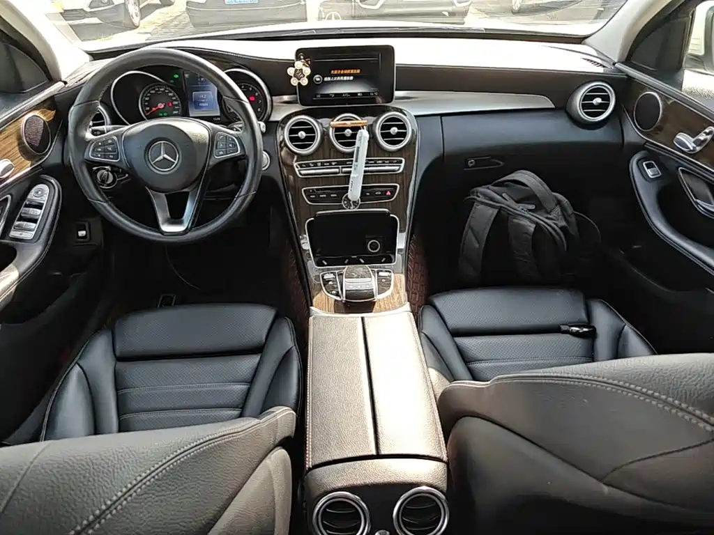 Mercedes-Benz C-Class 2016 2015 Facelift C 180 L