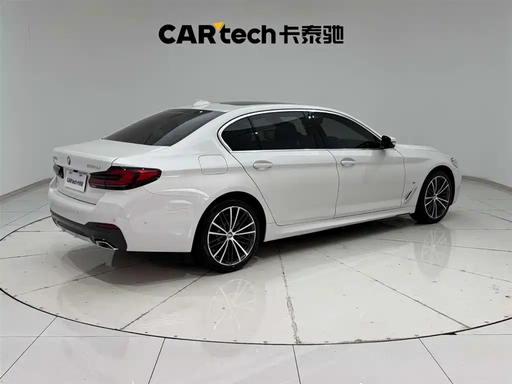 BMW 5 Series 2022 Facelift 530Li Leading M Sport Package фото 11