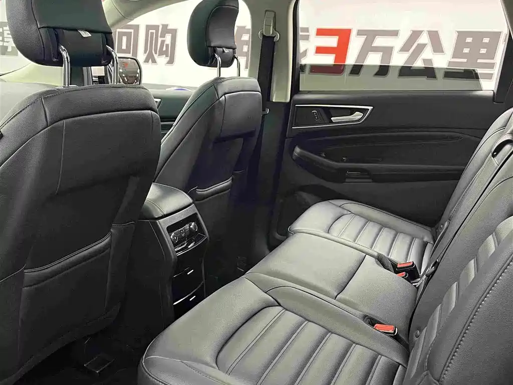 Ford Edge 2019 2018 EcoBoost 245 FWD Luxury 7-seater China V
