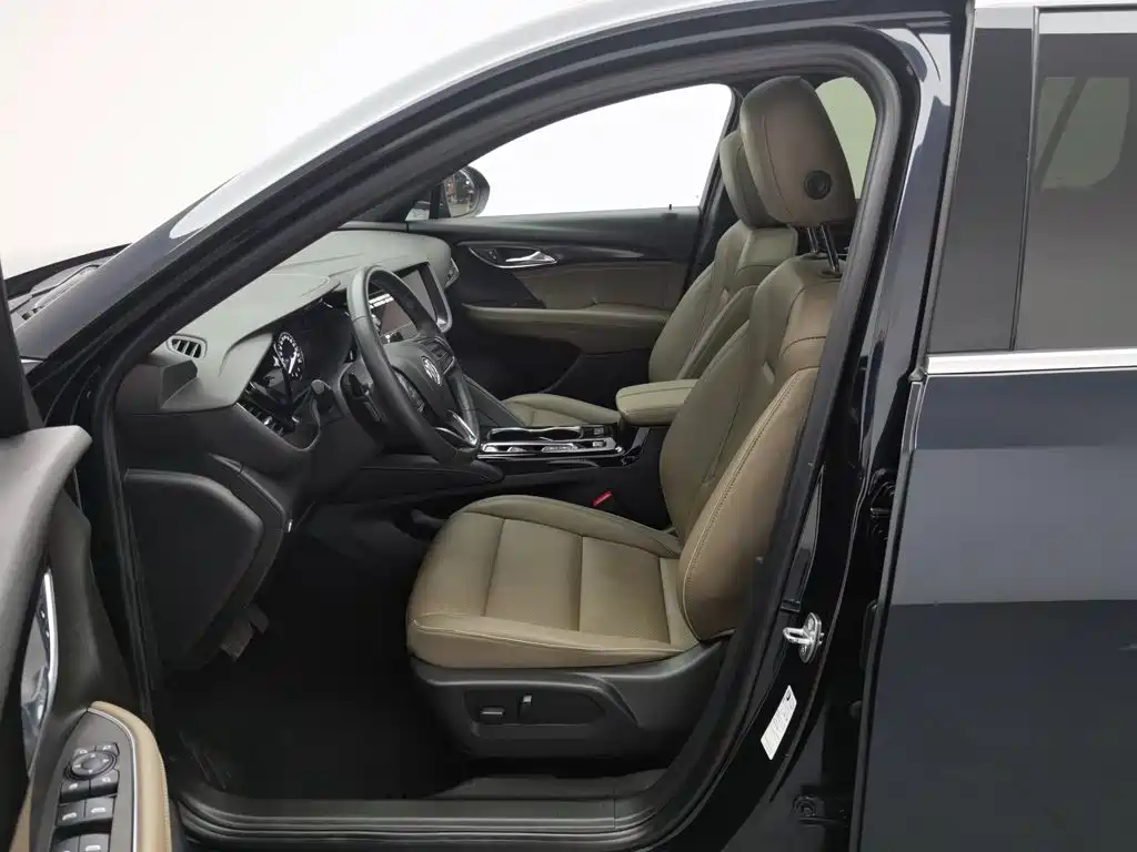 Фото 10 - Buick Envision Plus