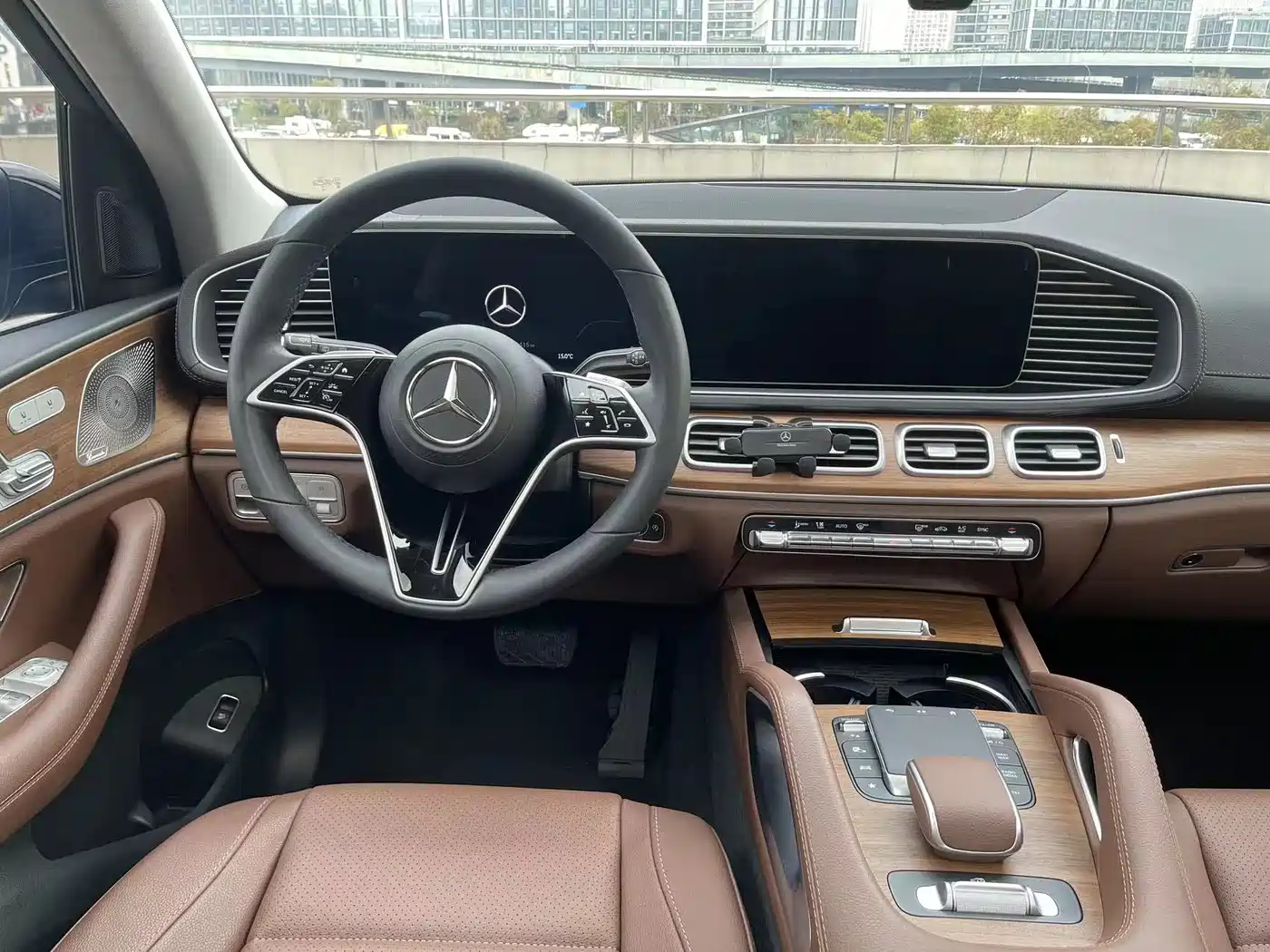Mercedes-Benz GLE 2024 GLE 450 4MATIC Fashion фото 16