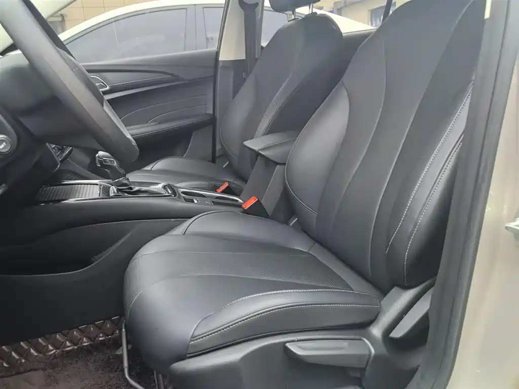 Roewe i5 2019 2019 1.5L Auto 4G Langhao Edition