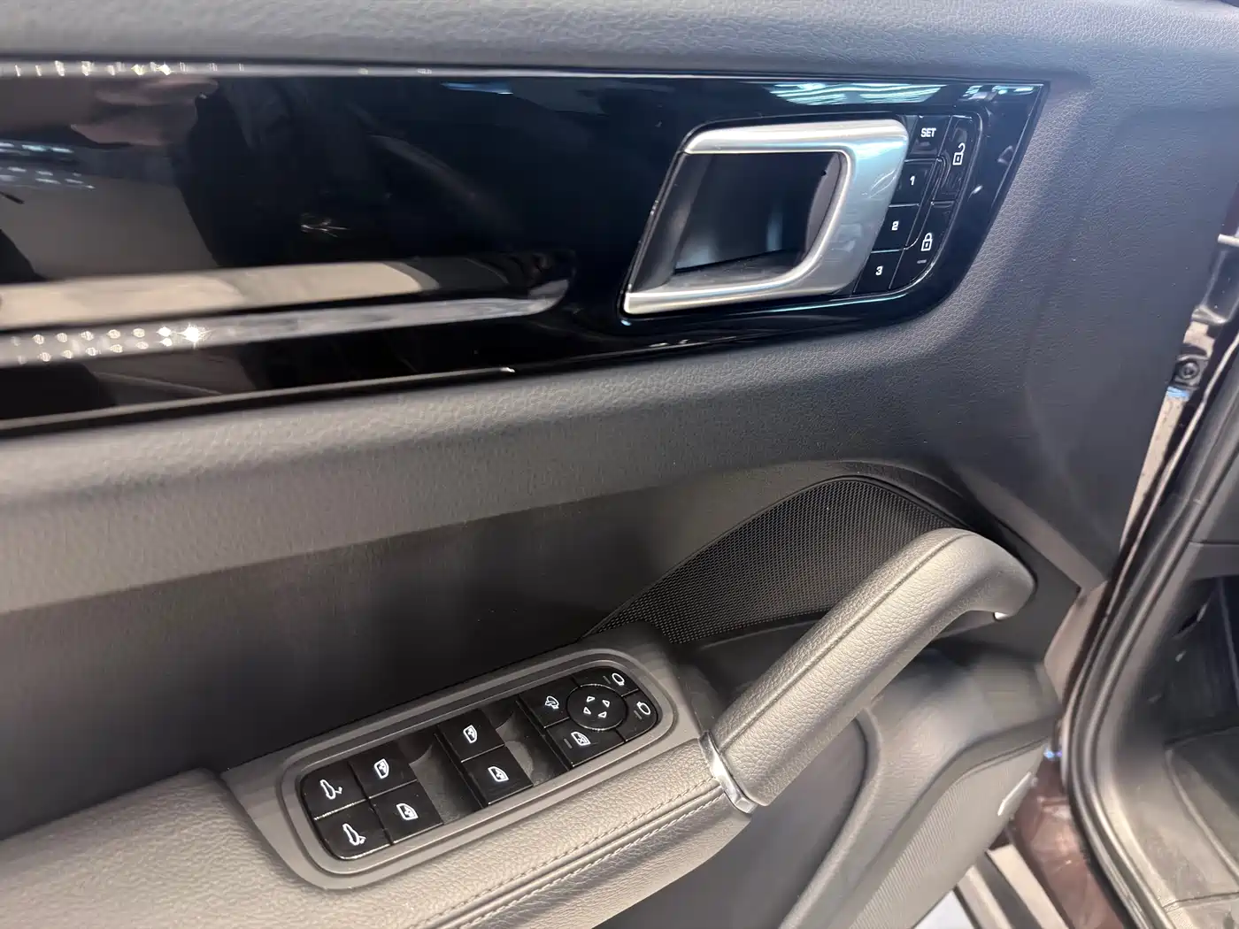 Porsche Cayenne 2019 Cayenne 3.0T фото 4