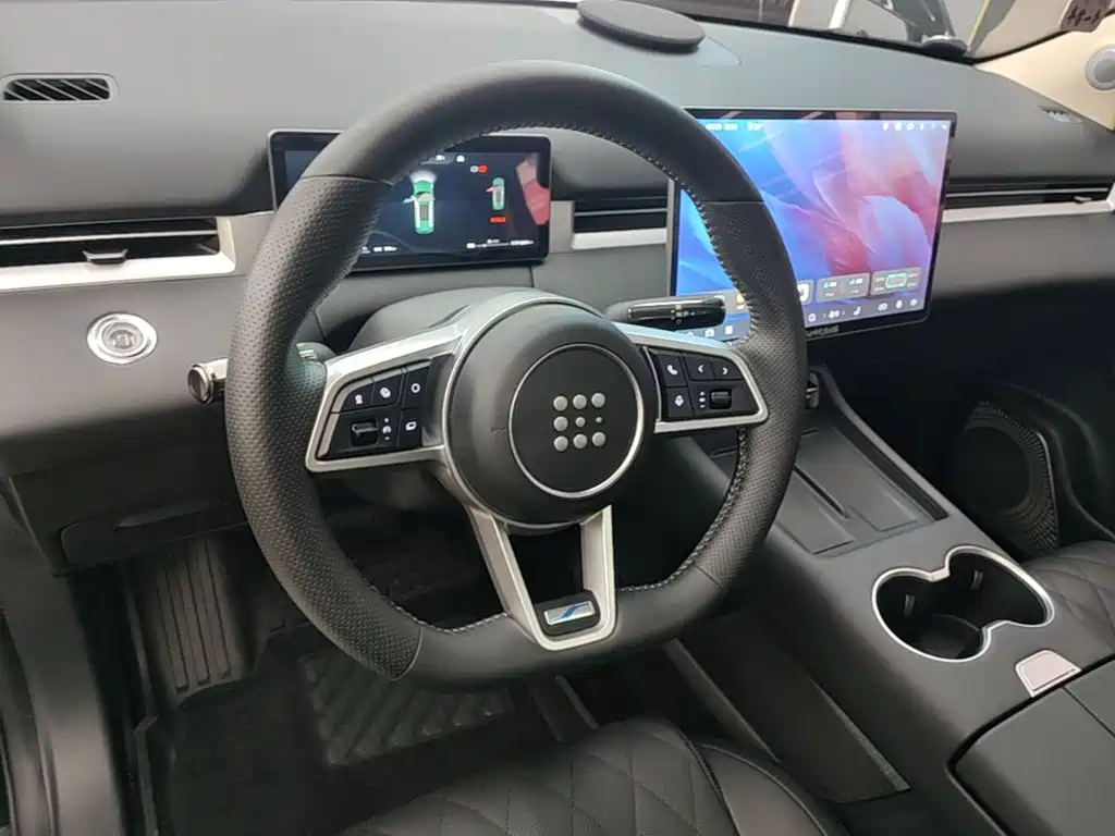 Landian E5 PLUS 2026 2026 165km Long Range First Edition Ultra 7-Seater