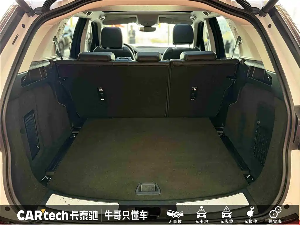 Land Rover Discovery Sport 2024 Performance Technology Edition фото 14