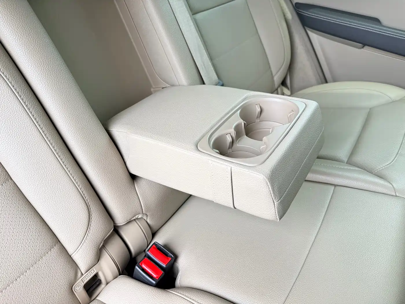 Mercedes-Benz M-Class 2012 ML 300 фото 13