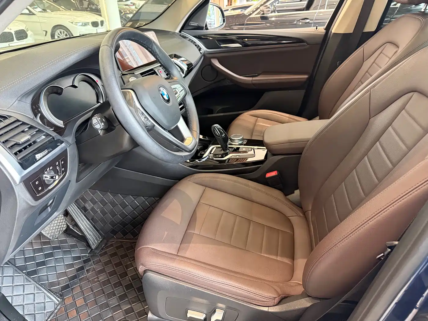 BMW X3 2019 xDrive25i Luxury Package фото 14