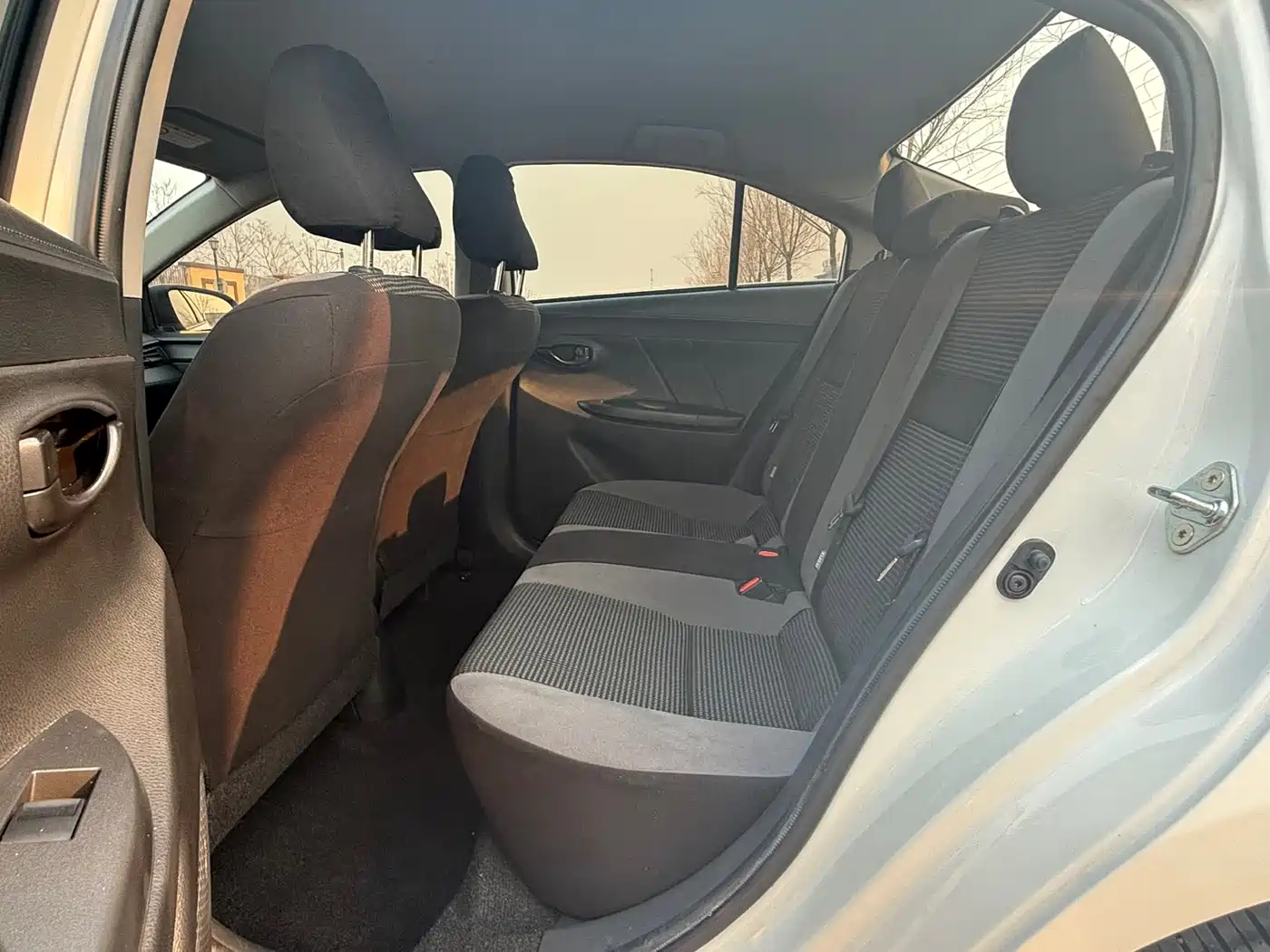 Toyota Vios 2022 1.5L 20th Anniversary Edition фото 21