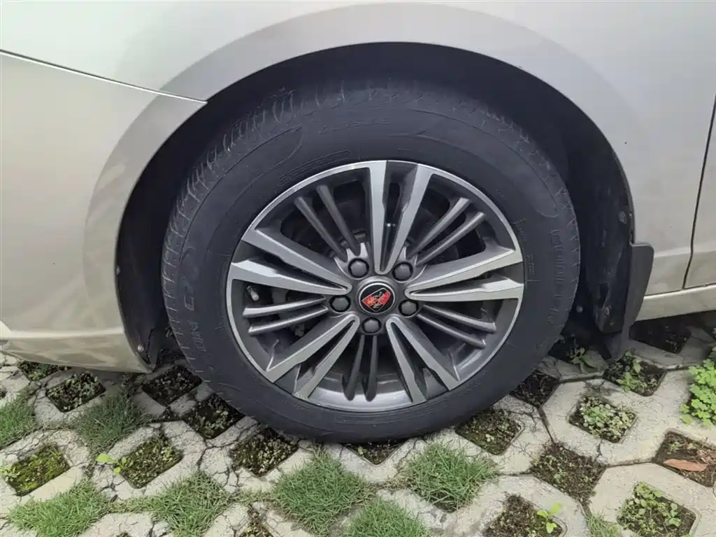 Roewe i5 2019 2019 1.5L Auto 4G Langhao Edition