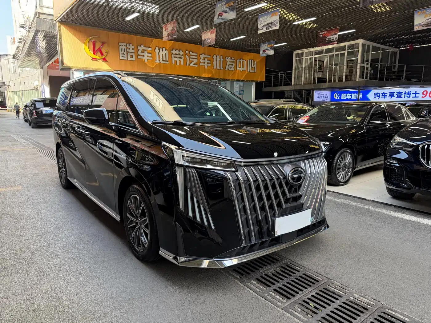 GAC TRUMPCHI M8