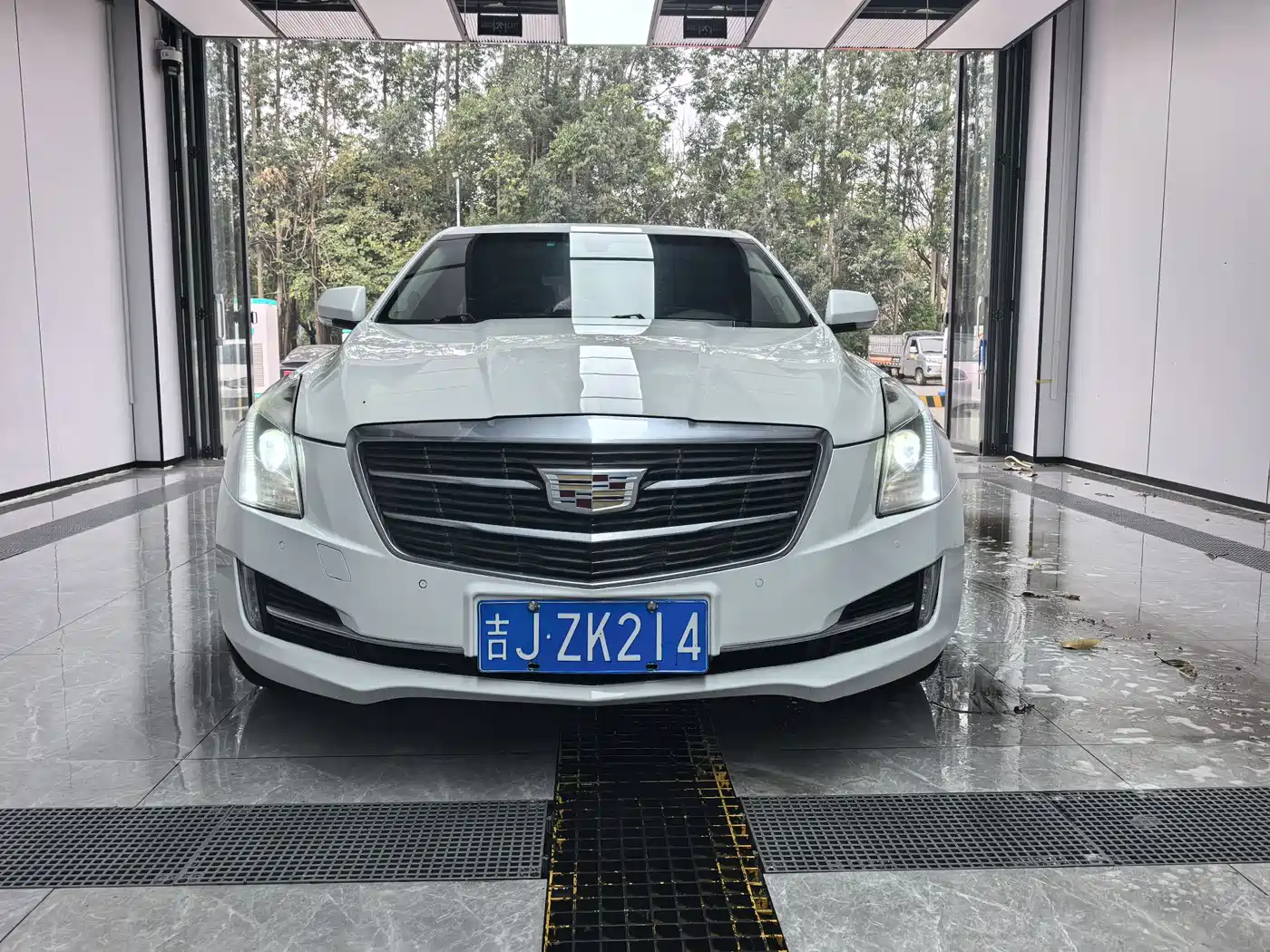 Cadillac ATS-L 2017 28T Technology фото 2