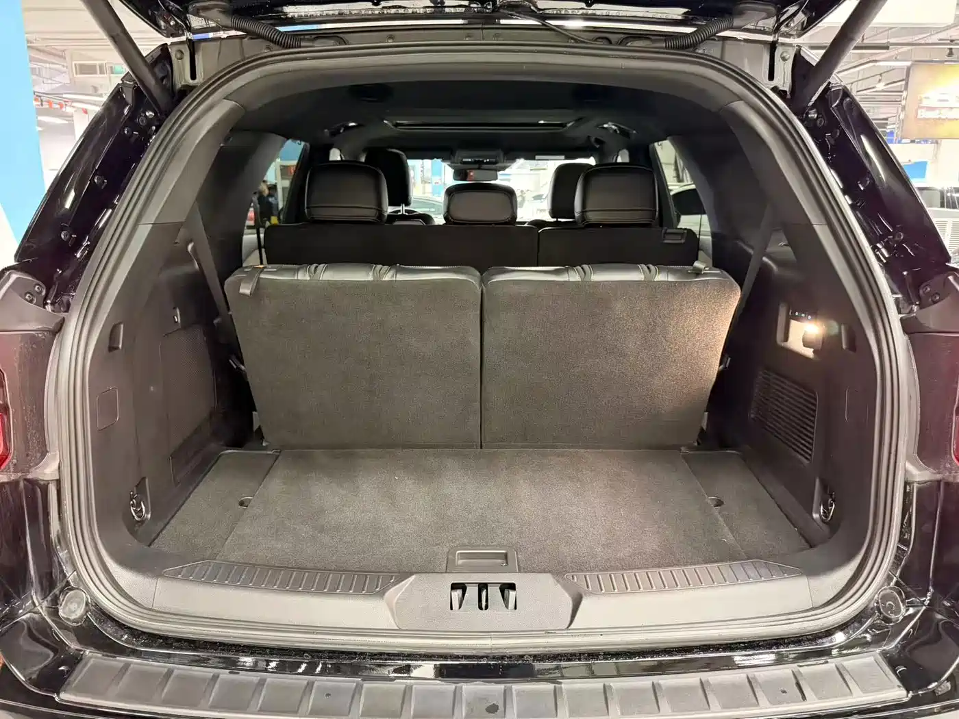 Ford Explorer 2025 2024 2.3T EcoBoost Kunlun Summit Edition 7-Seater