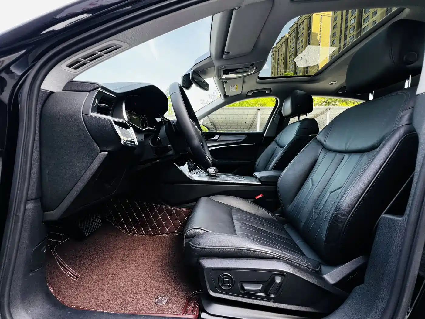 Audi A6L 2019 45 TFSI quattro Exclusive Elegance фото 5