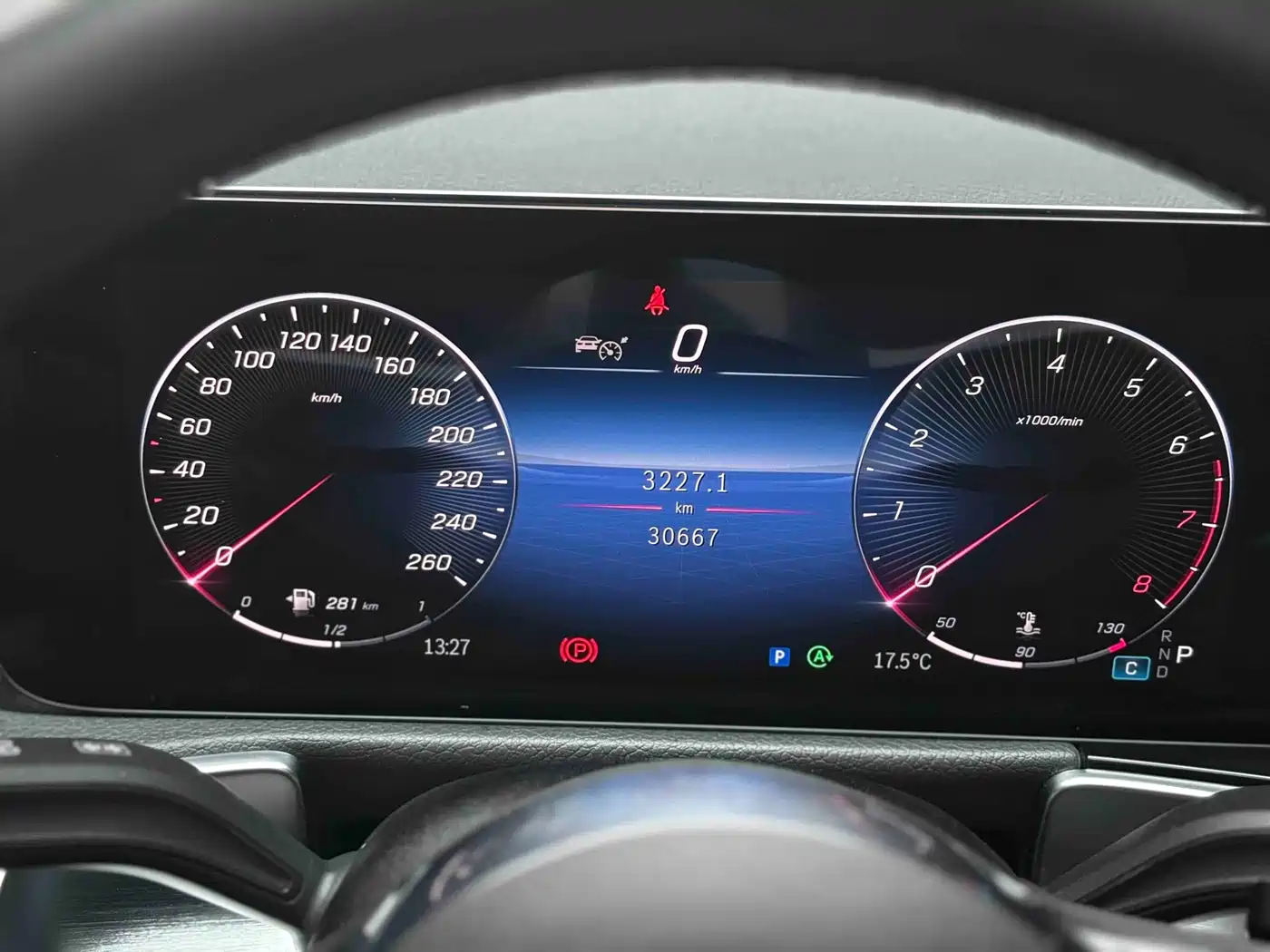 Mercedes-Benz GLB 2023 Facelift GLB 200 Dynamic фото 14