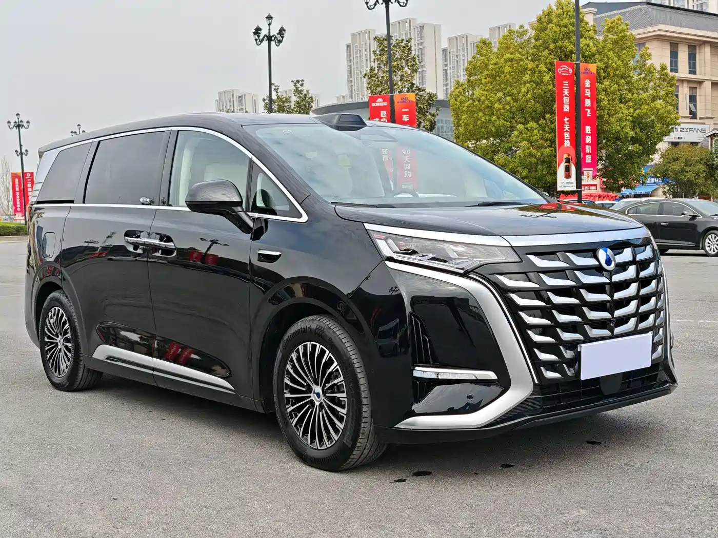 Denza D9 2025 Model DM-i Smart Drive Edition 1020 AWD Flagship фото 3