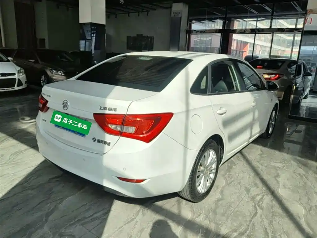 Buick Excelle 2015 15N Automatic Elite фото 6