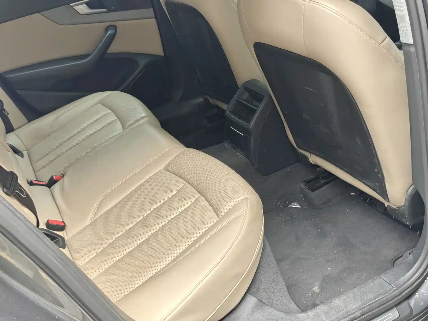 Audi A4L 2019 40 TFSI Progressive (China VI) фото 24