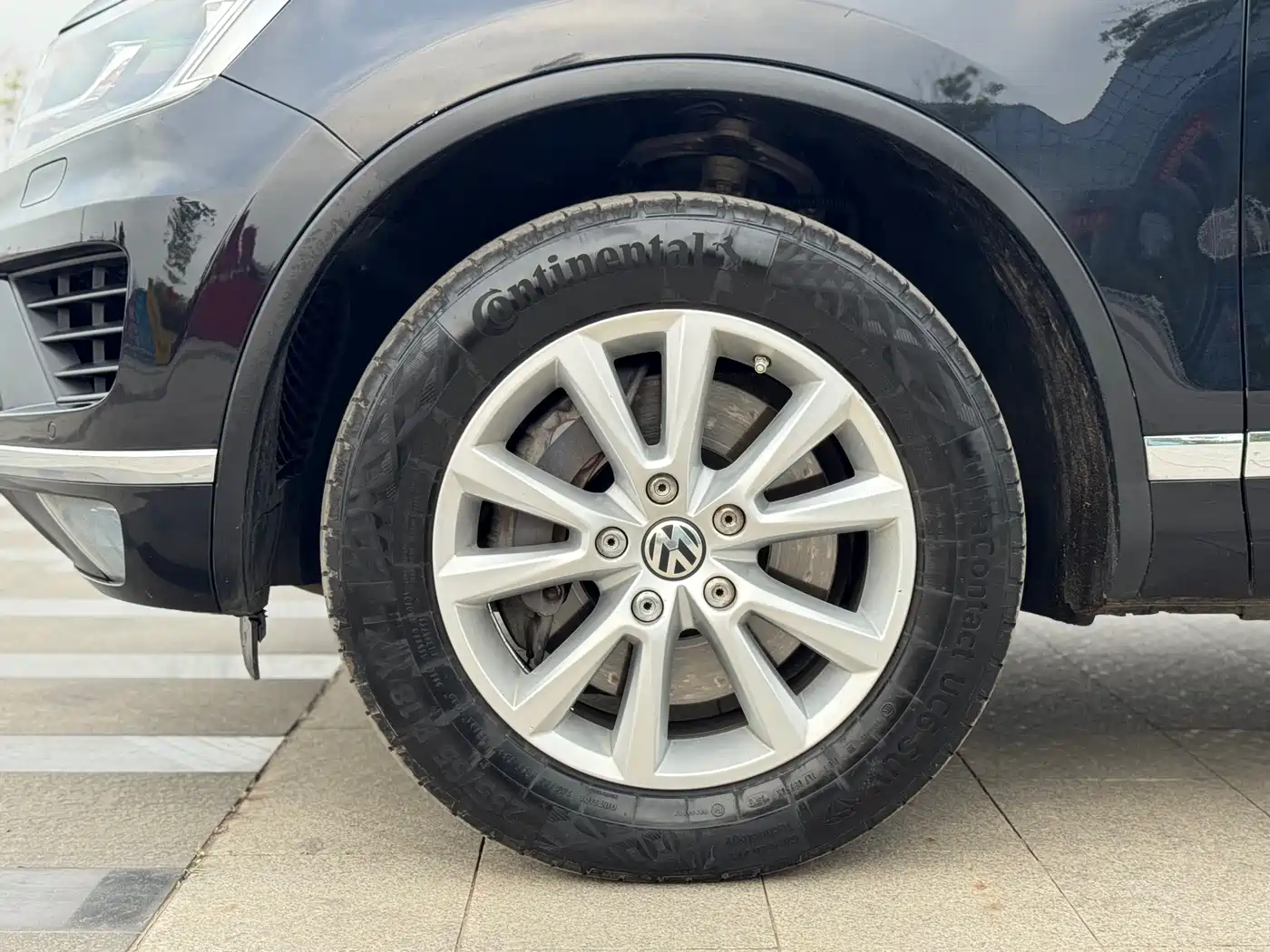 Volkswagen Touareg 2017 3.0TSI Explorer Edition фото 6