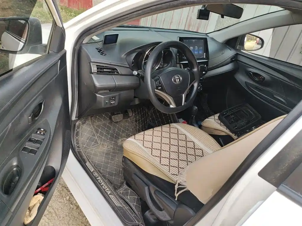 Toyota Vios FS 2021 1.5L CVT Fengchi Edition фото 12