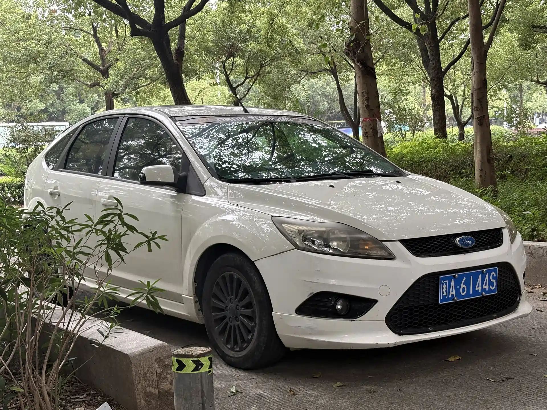 Фото 2 - Ford Focus