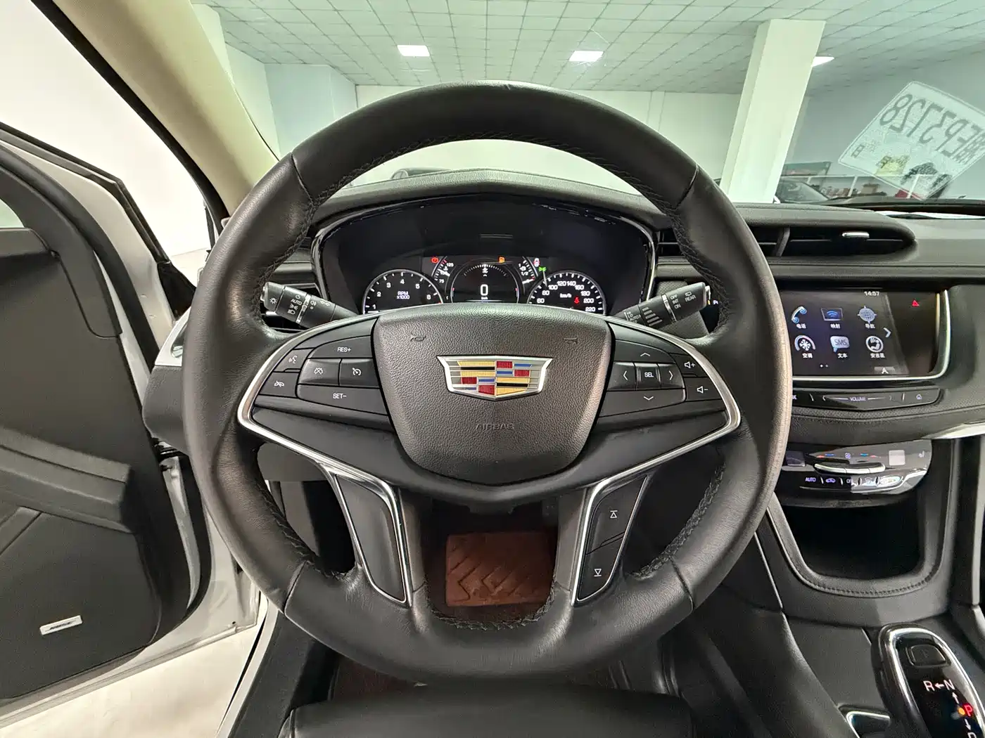 Cadillac XT5 2018 25T Luxury фото 16