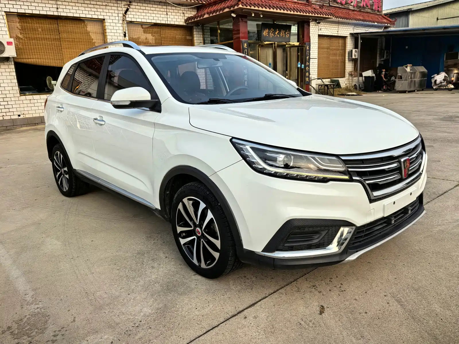 Фото 3 - Roewe RX3