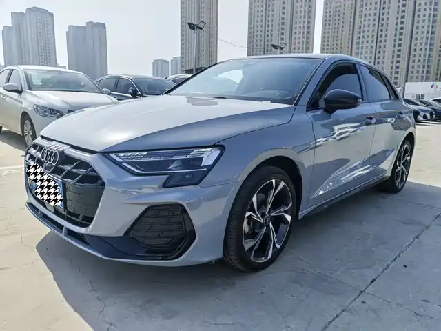 AUDI A7L 2023
