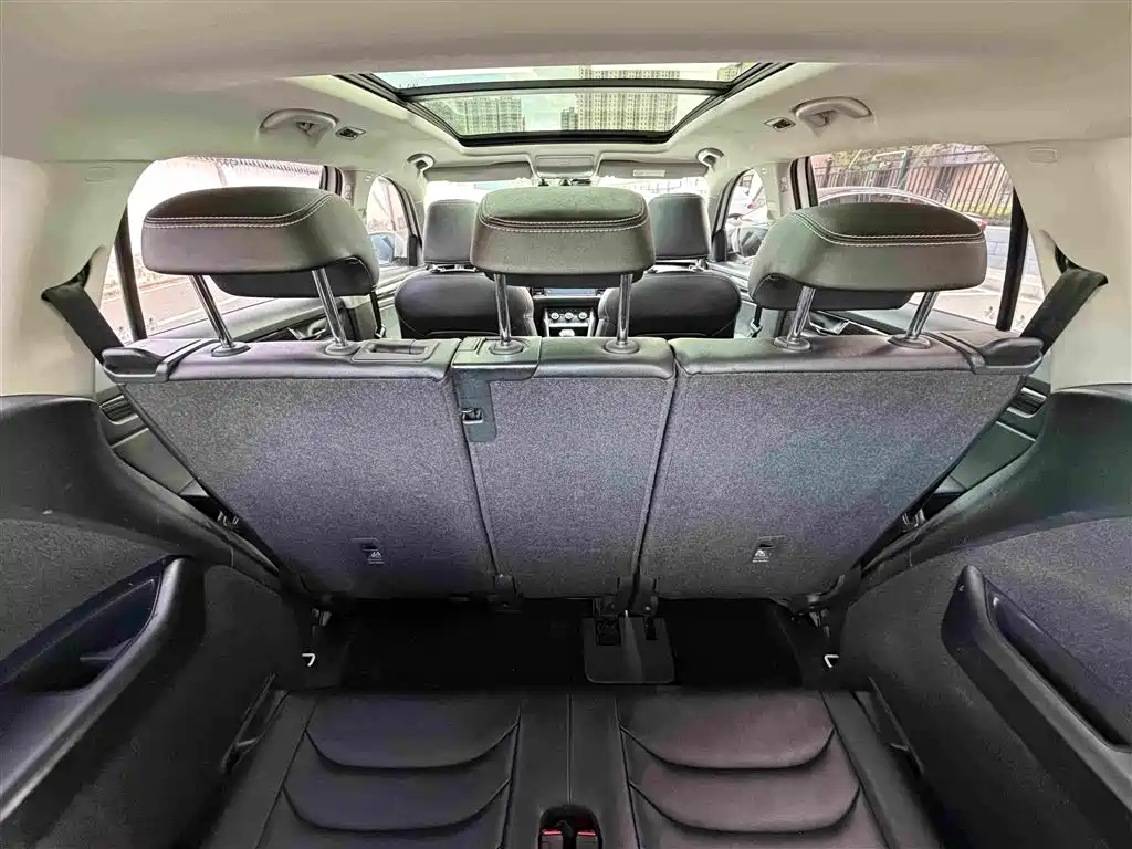 Škoda Kodiaq 2018 Facelift TSI330 7-seat 2WD Luxury Tech Edition фото 12