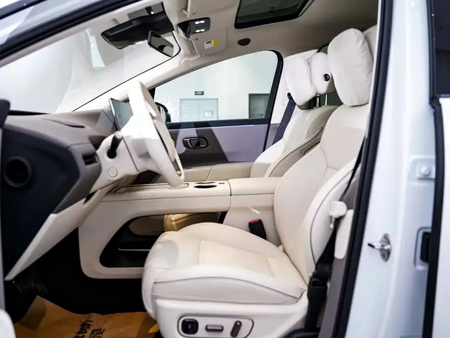 Li Auto Li i8 2025 2025 Standard Edition