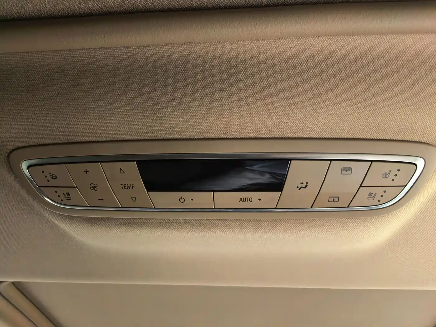 Buick GL8 2018 ES 28T Luxury Type China VI фото 9