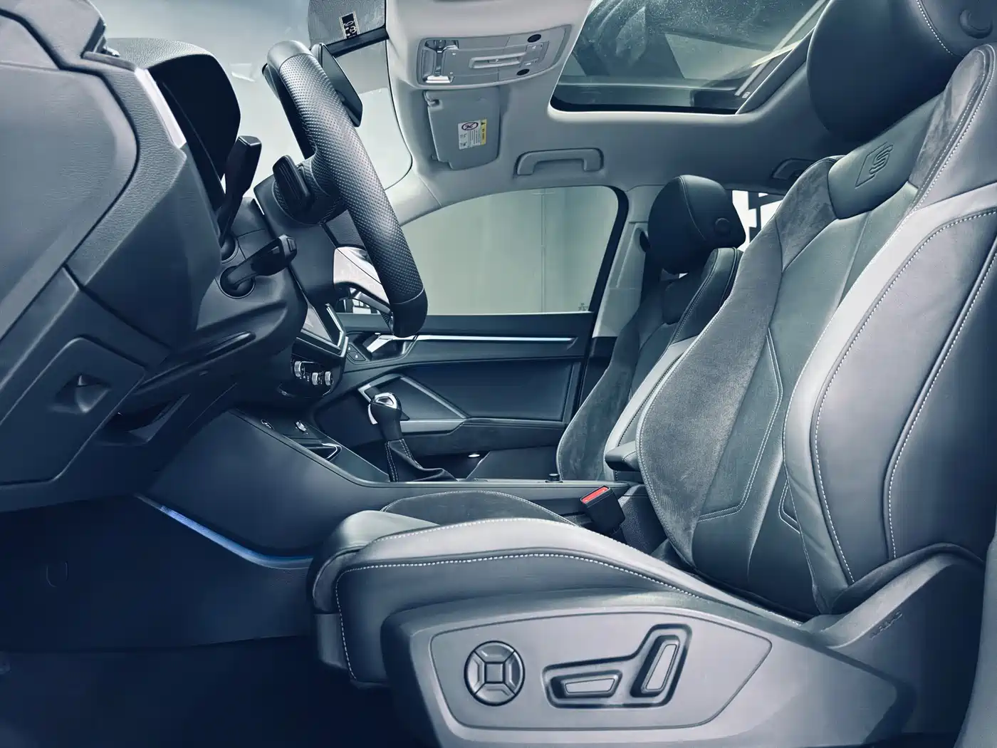 Audi Q3 Sportback 2023 Facelift 40 TFSI Fashion фото 8