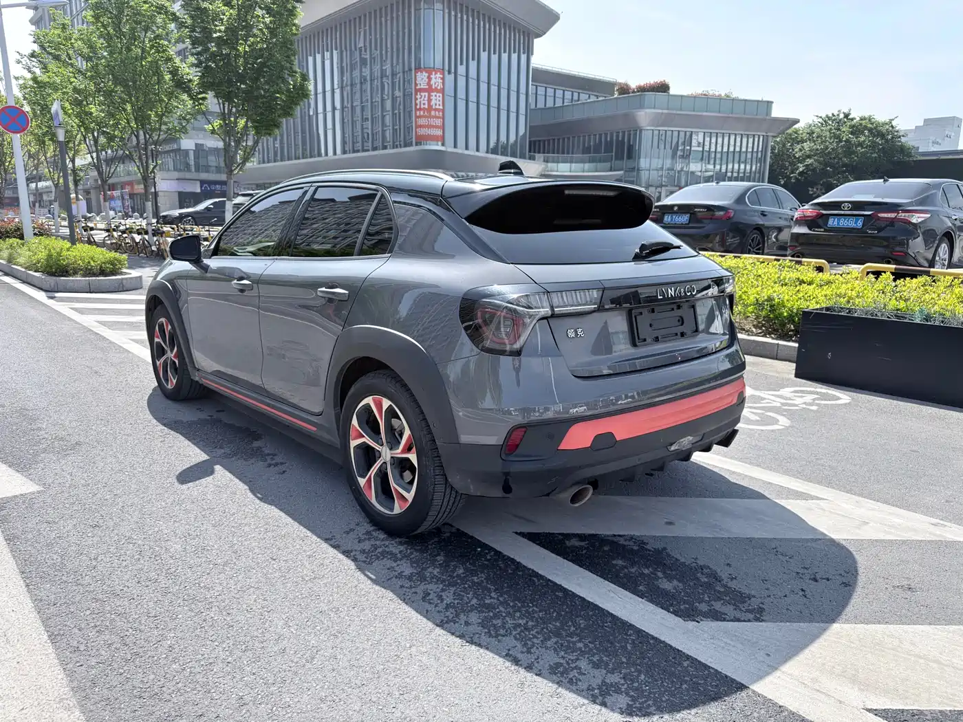 Lynk & Co 02 2018 Model 1.5T DCT 2WD Yao Pro Edition China V фото 21