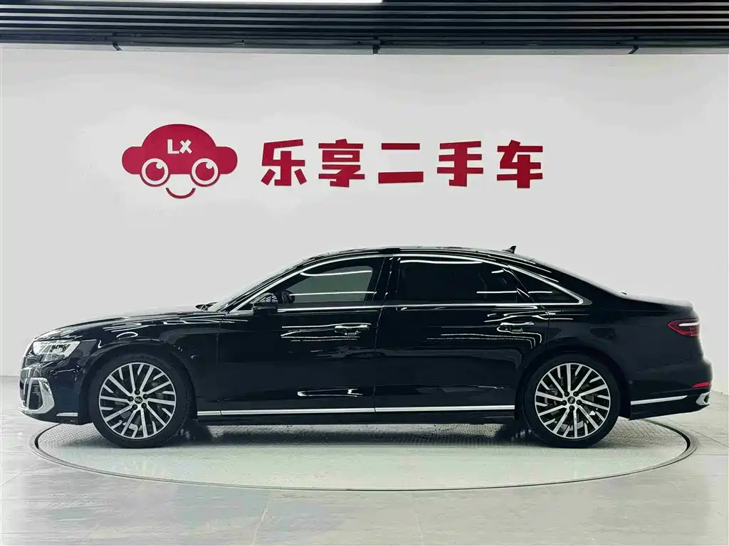 Audi A8 2023 A8L 55 TFSI quattro Flagship фото 2