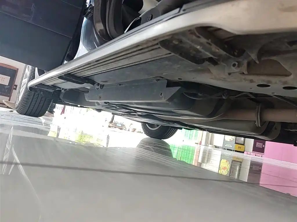 Buick Envision Plus 2018 20T 2WD Elite фото 21