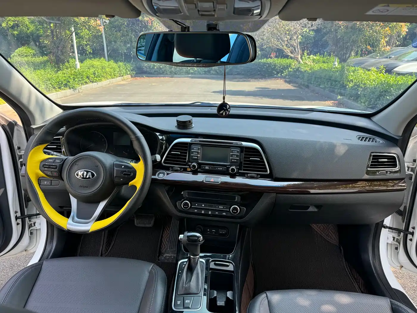 KIA K4