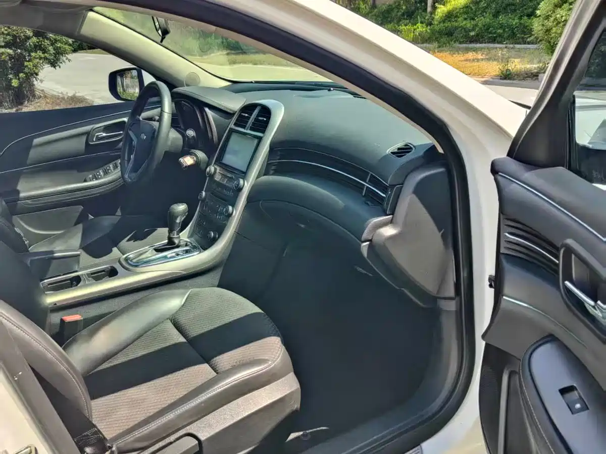 Chevrolet Malibu 2014 1.6T Automatic Comfort фото 7