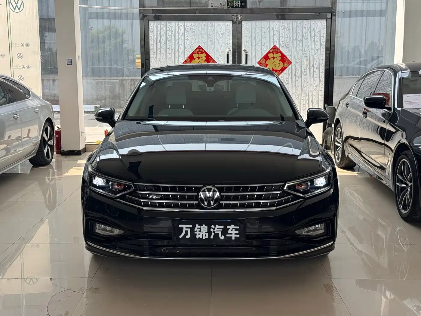 Volkswagen Magotan 2023 Model 2 Million Commemorative Edition 330TSI DSG Luxury