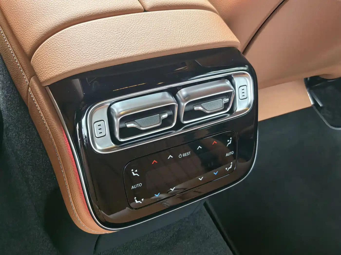 Mercedes-Benz S-Class 2024 Facelift S 450 L 4MATIC фото 25