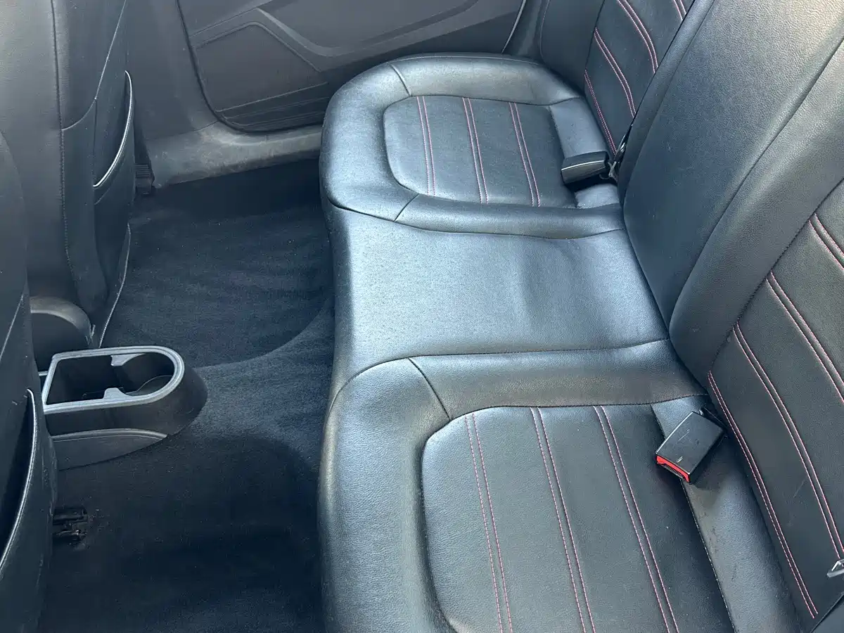 Volkswagen Santana 2015 1.4L Manual Trend Edition фото 11