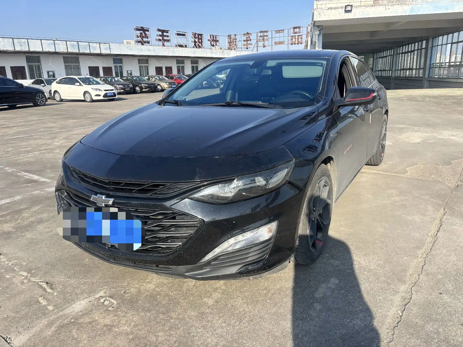 Photo 1 - Chevrolet Malibu XL