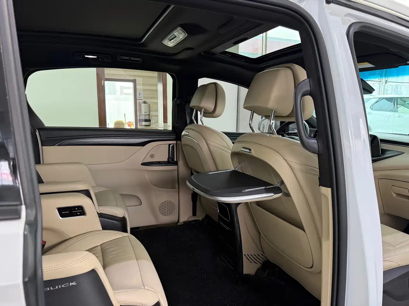 Buick GL8 2022 ES Landmark 653T Luxury фото 11