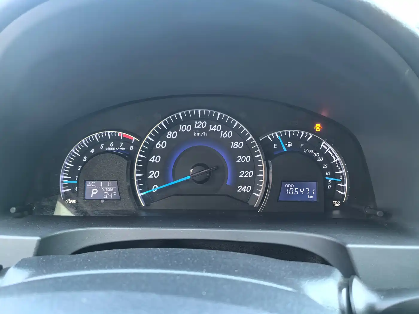 Toyota Camry 2015 2.0G Leading Edition фото 24