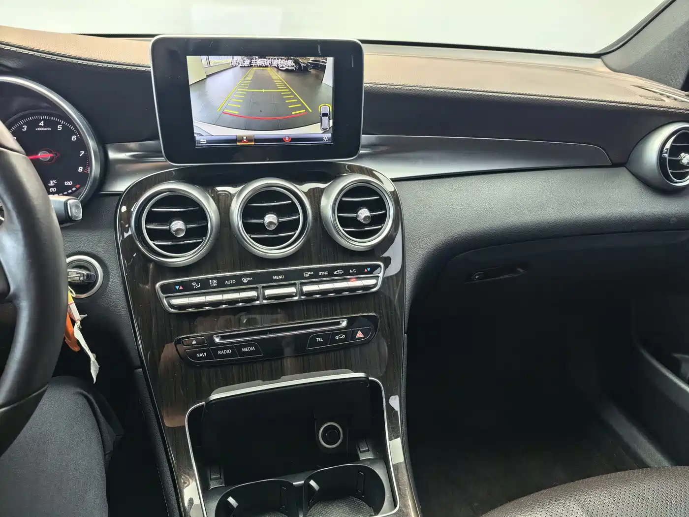 Mercedes-Benz GLC 2016 GLC 260 4MATIC Dynamic фото 6