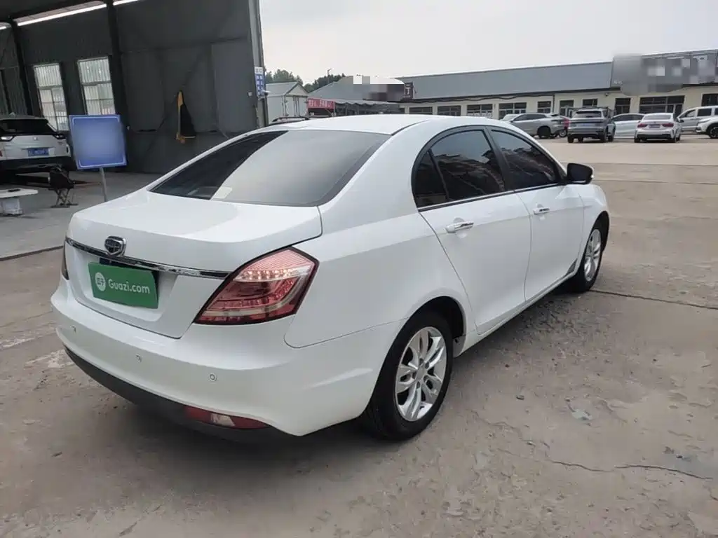 Geely Emgrand 2015 2014 Sedan 1.5L CVT Elite