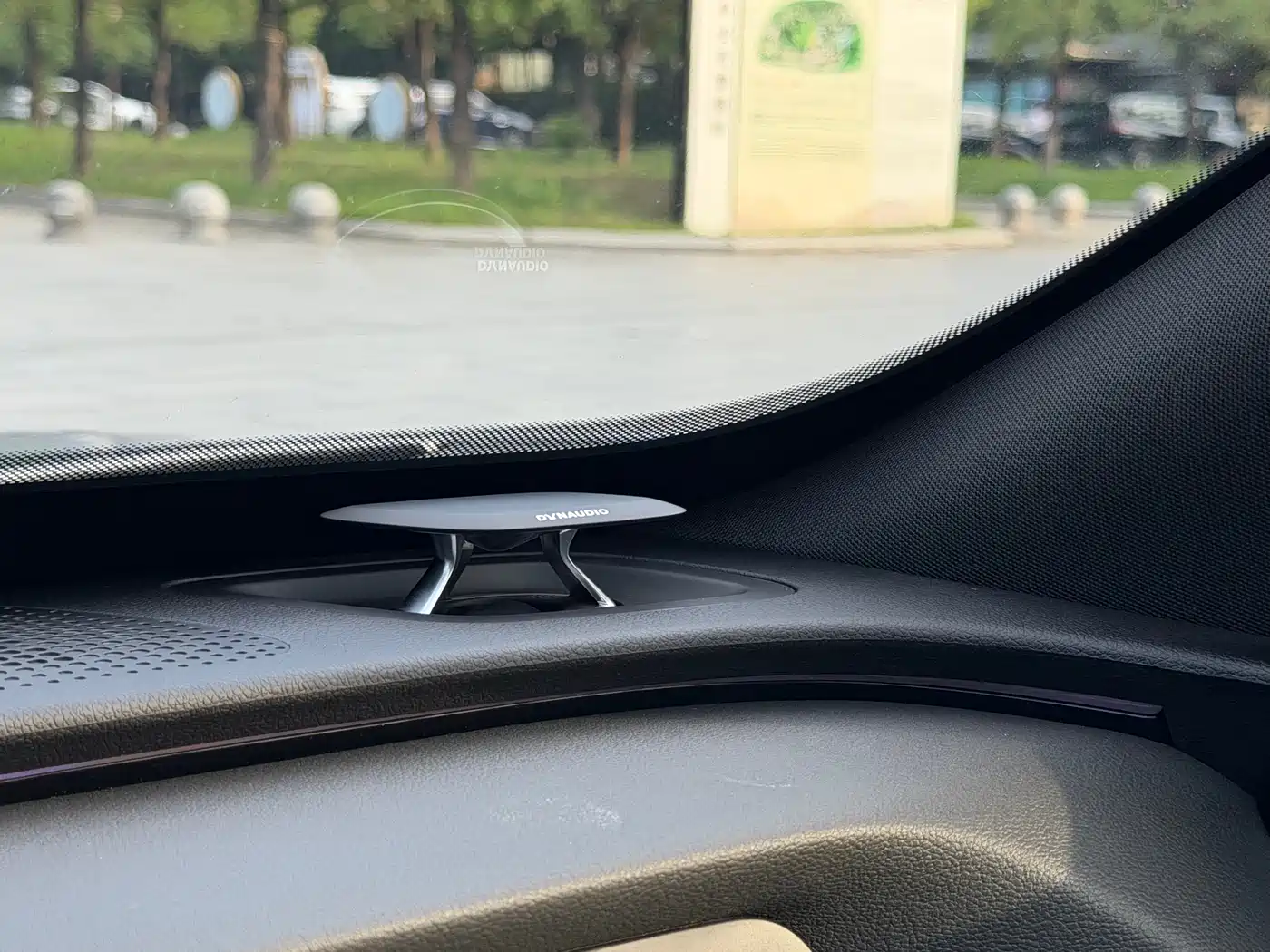 XIAOPENG P7