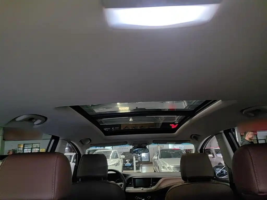 Buick GL6 2019 18T 6-seat Connected Luxury China VI фото 14