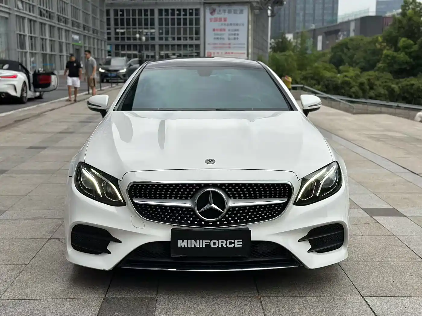 Mercedes-Benz E-Class (Import) 2020 E 260 Coupe фото 2